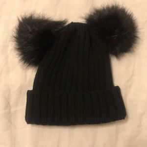 Pom Pom Beanie